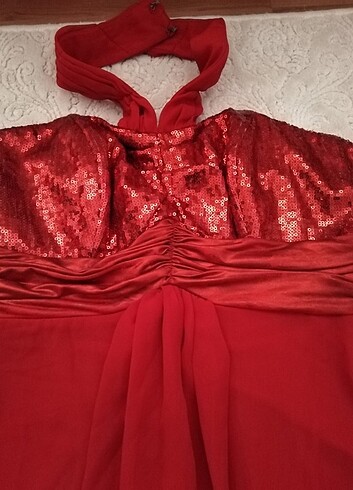 Kırmızı şifon abiye elbise 