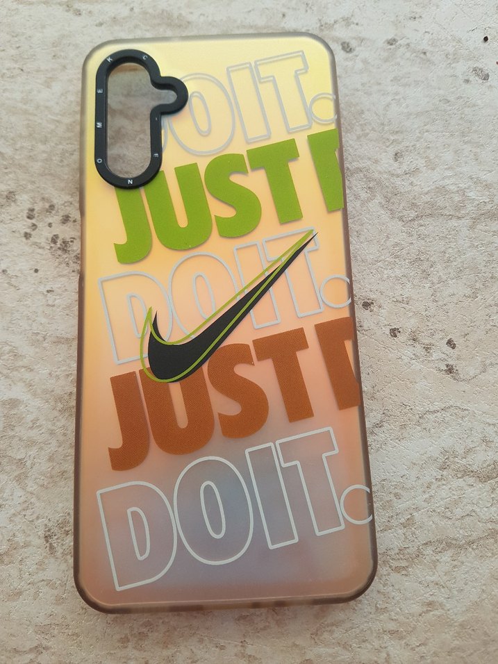 Renkli Telefon Kılıflari - Görsel 4