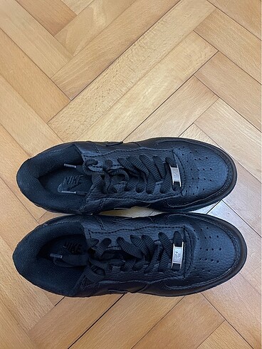 37 Beden siyah Renk Nike airforce