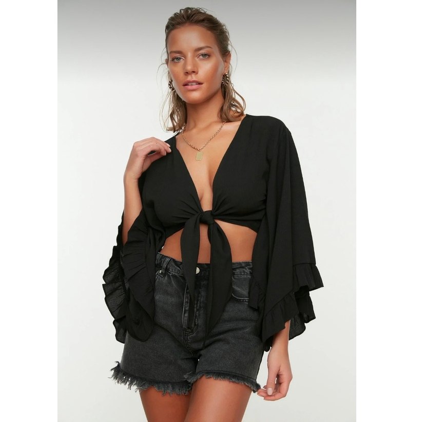 Siyah Bağlamalı Bluz - Görsel 2