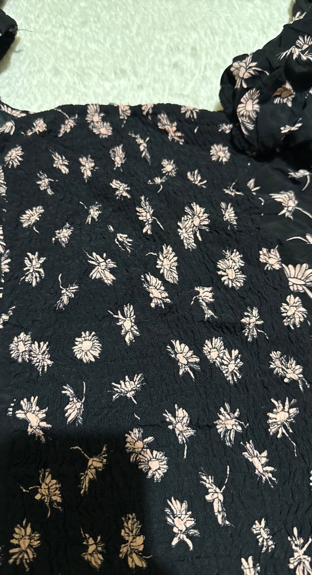 Pembe Çiçek Desenli Robalı Kadın Bluz - Görsel 3