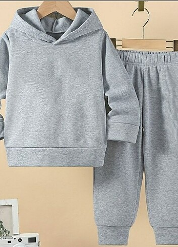 Adidas ÇOCUK EŞOFMAN TAKIMLARI 3 ip şardonlu