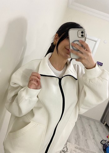 Yüksek Yakalı Beyaz Fermuarlı Kadın Ceket - Görsel 2