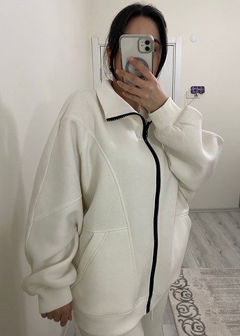 Yüksek Yakalı Beyaz Fermuarlı Kadın Ceket - Görsel 6