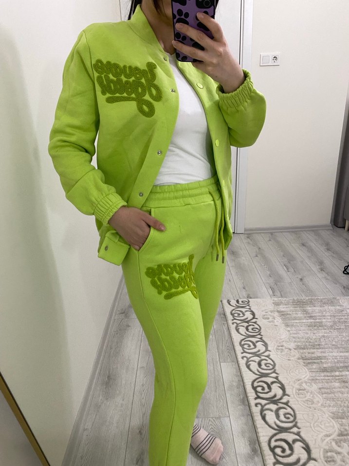 Düğmeli Yeşil Kadın Eşofman Takımı - Görsel 4