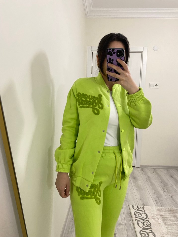 Düğmeli Yeşil Kadın Eşofman Takımı - Görsel 2