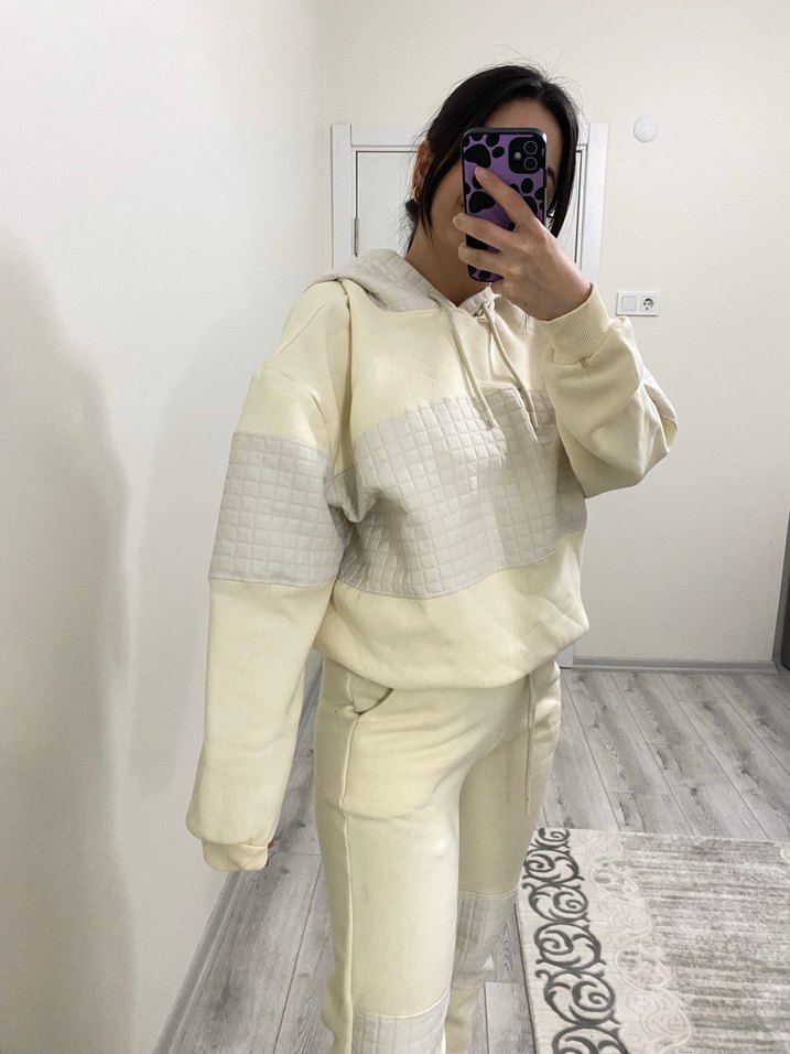 Beyaz Kadın Midi Eşofman Takımı - Görsel 3