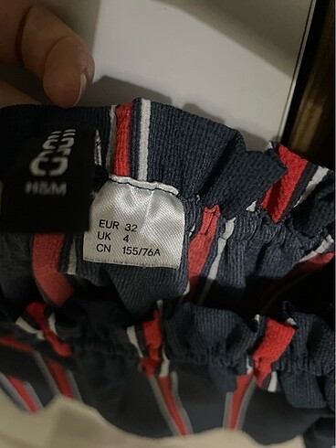 H&M Düşük Omuzlu Bluz