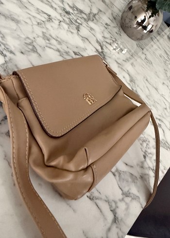 Bej Deri Kadın Çanta - Modern Klasik - Görsel 4