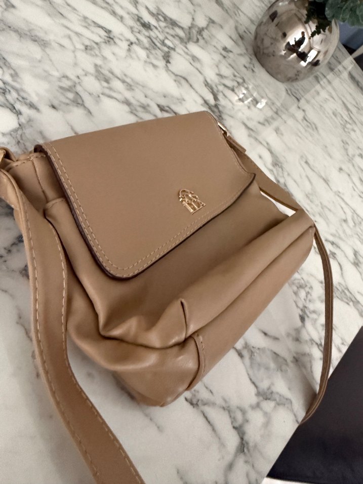 Bej Deri Kadın Çanta - Modern Klasik - Görsel 4