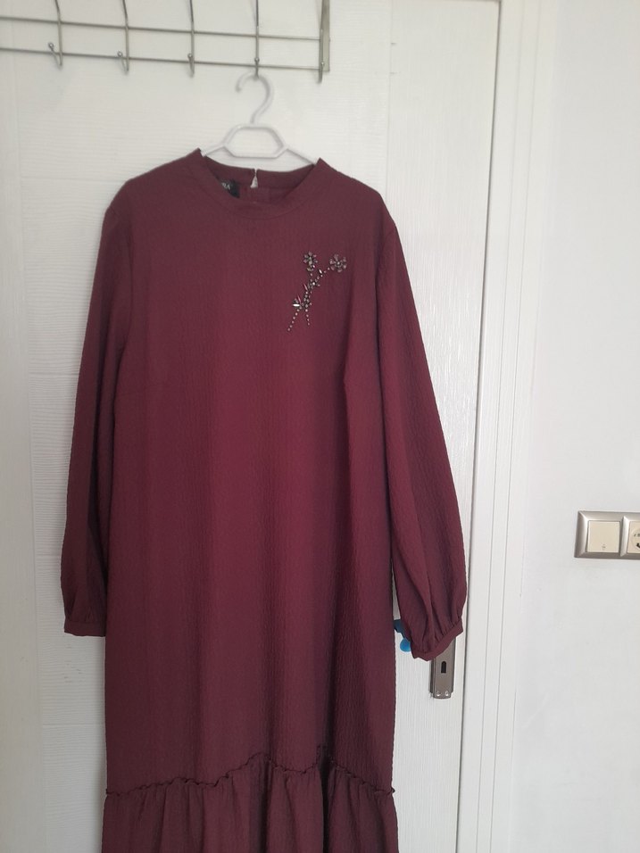 Bordo Nakışlı Kadın Uzun Elbise - Görsel 2