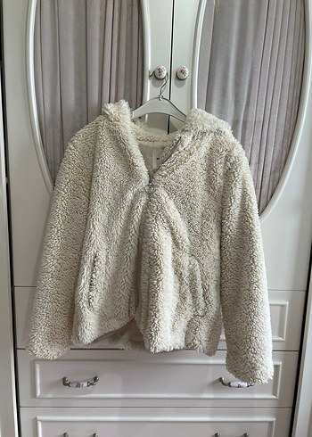 Kapüşonlu, Peluş Detaylı krem Kadın Ceket
