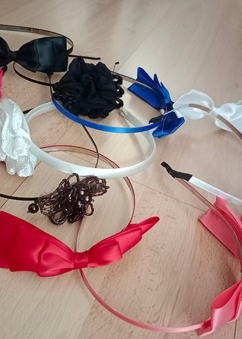 Beyaz Fiyonk Detaylı Çocuk Saç Bandı