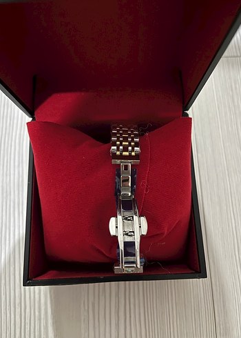 Versace Altın Renkli Kadın Kol Saati - Görsel 3