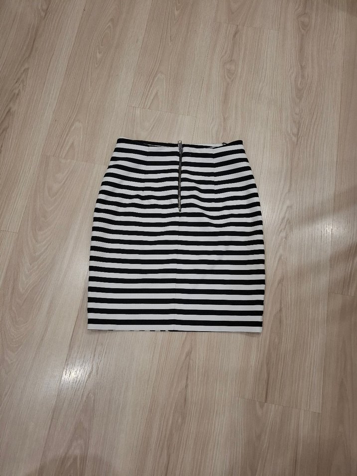 Çizgili Pilili Siyah Hamile Uzun Etek - Görsel 3