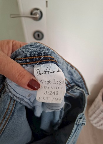 Gri Denim Mini Şort - Rahat Kesim - Görsel 7