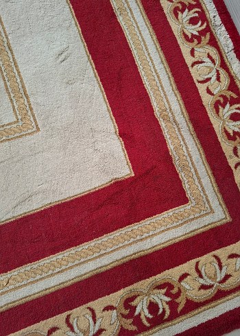 Bordo Kenarlı Açık Renkli Düz Halı yün halı - Görsel 3