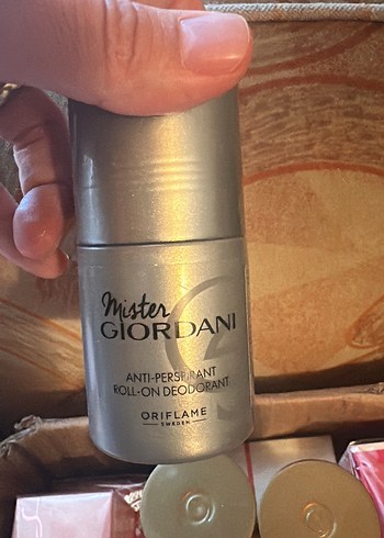 Oriflame Mister Giordani Kadın Roll-On Deodorant