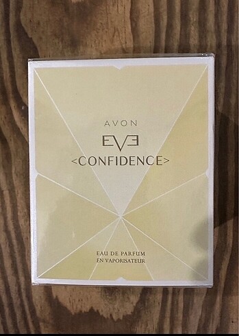 Avon Eve confidence bayan parfüm