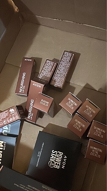 Avon dudak bakım yağı