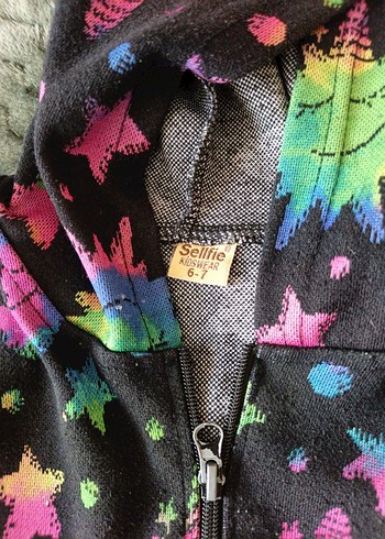 Kapüşonlu, Renkli Yıldız Desenli  erkek çocuk hırka - Görsel 2