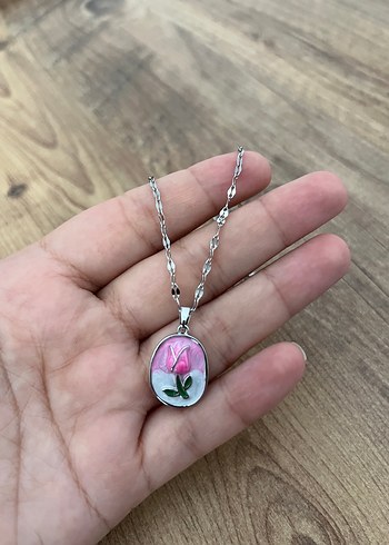 Diğer Pembe Baskılı Zincir Detaylı Bohem Kolye