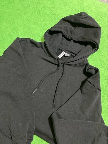 H&M kısa sweatshirt
