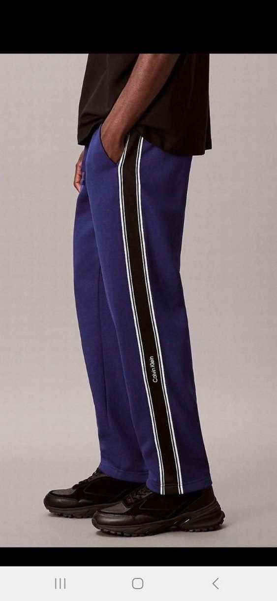 Calvin Klein Eşofman Takımı - Görsel 3