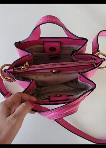 Guess Askılı Çanta - Görsel 4