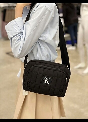 Calvin klein çanta 