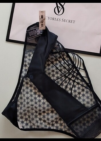 m Beden Victoria's Secret String