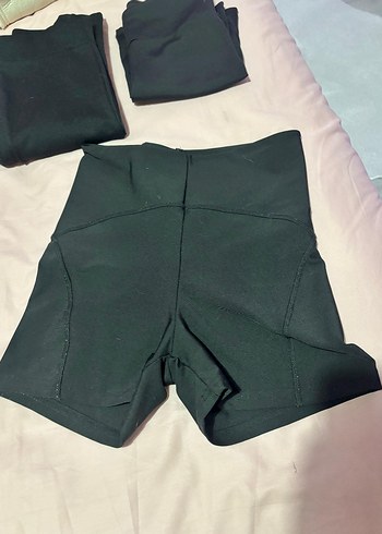 Siyah Midi Spor Şortu - Görsel 2