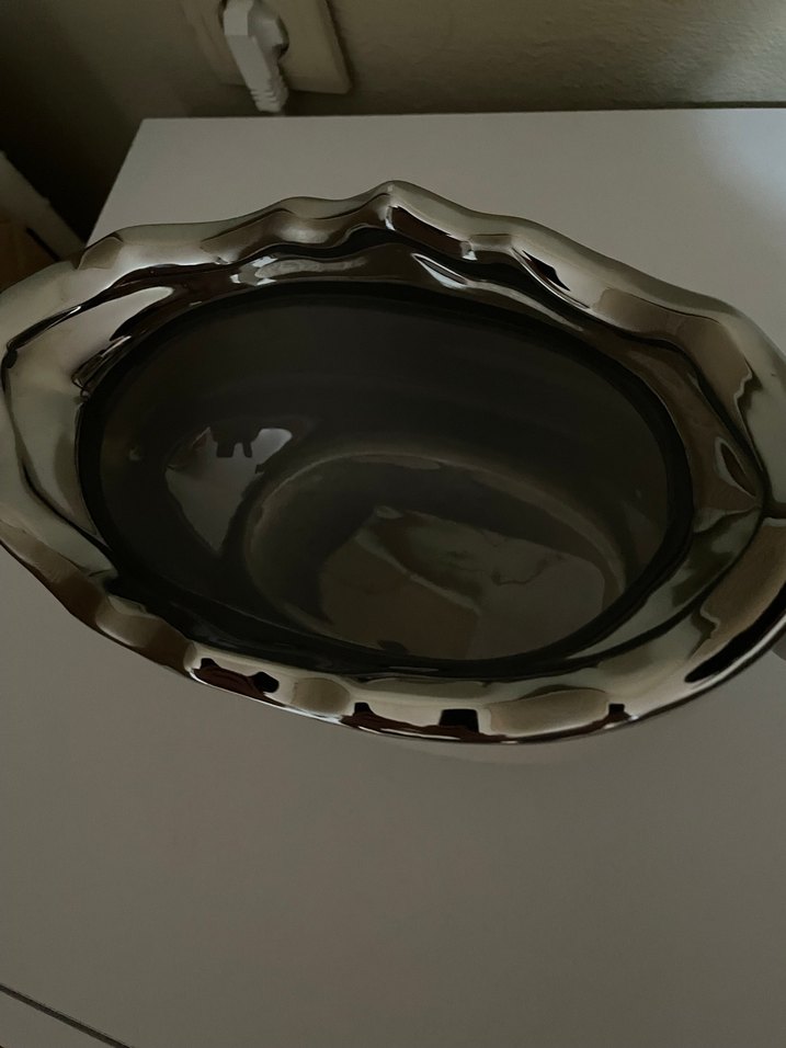 Beyaz parlak seramik vazo - Görsel 2