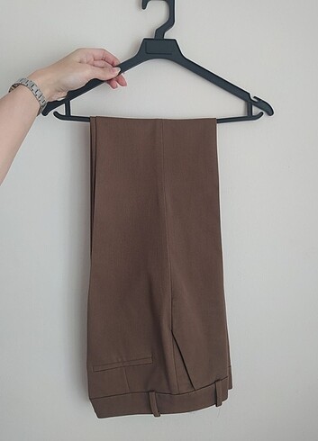 Seçil Camel düz paça düşük bel kumaş pantolon