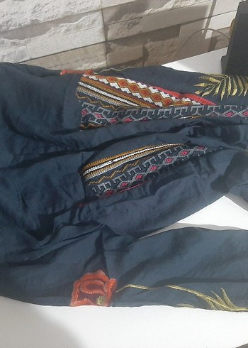 Zara Bohem Uzun Kollu Desenli Kadın Gömlek - Görsel 3