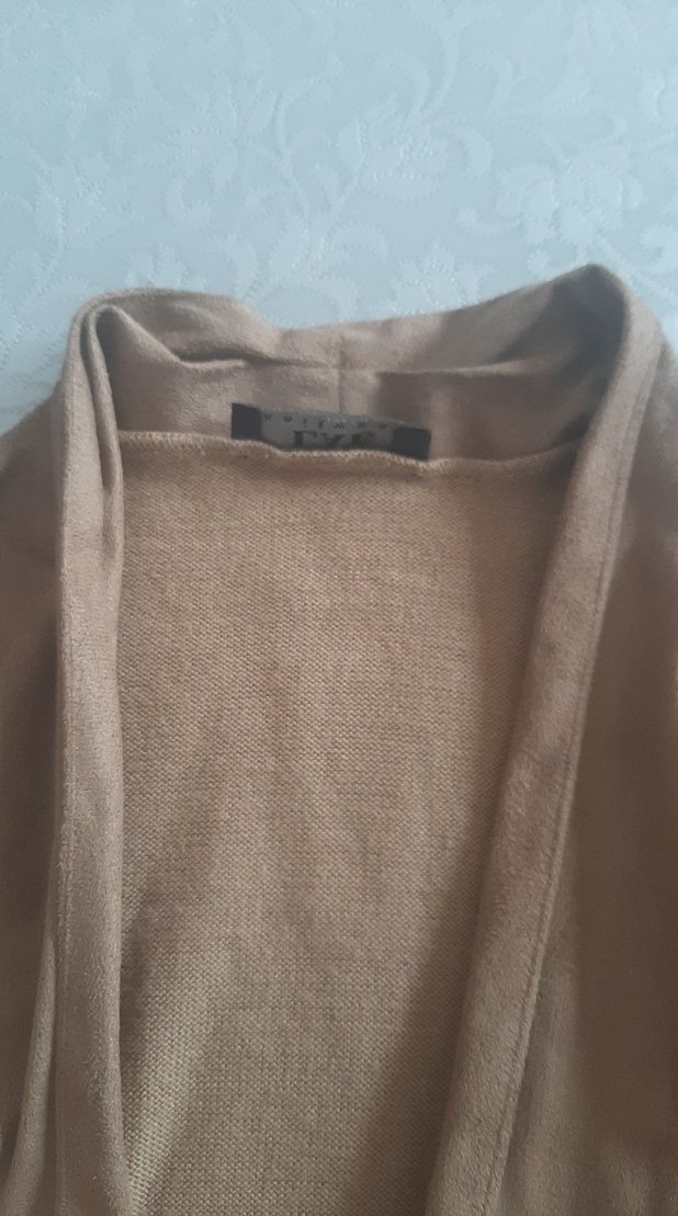 otantik bej örmeve süet detaylı hırka - Görsel 4