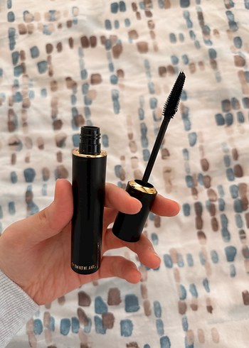 Chanel markalı maskara siyah - Görsel 4