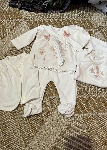 Pembe Baskılı Uzun Kollu Bebek Kıyafet Seti - Görsel 7