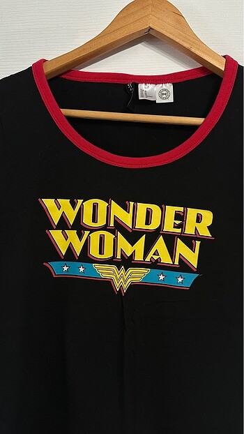 H&M Wonder Women Tişört