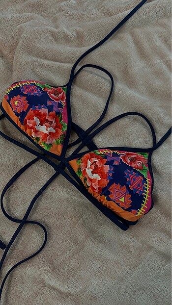 Penti Penti Bikini Üstü