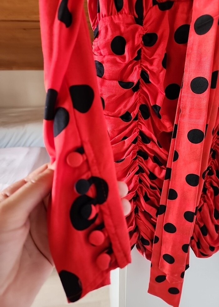 Puantiyeli mert aslan elbise - Görsel 5