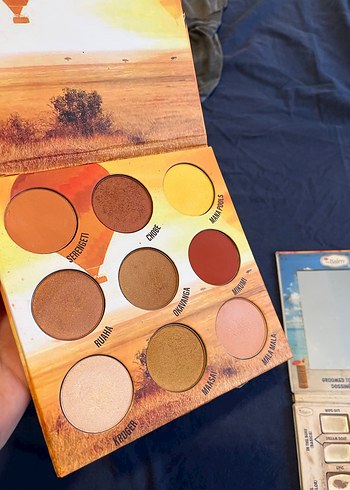 Brooklyn ve Balmsai far paletleri - Görsel 2