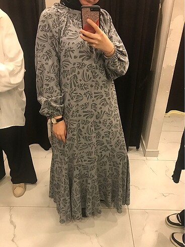 Diğer desenli gri elbise