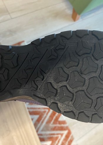 Decathlon Kız Çocuk Gri Lastik Bot Velcro Kapatmalı