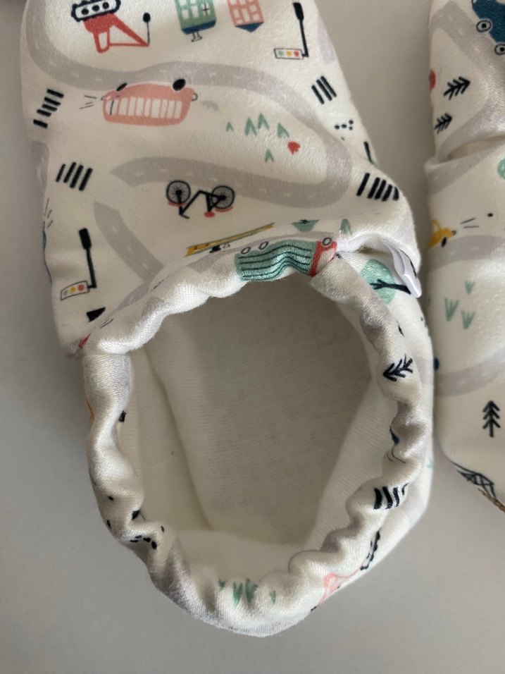 Beyaz Baskılı Bebek Patik - Görsel 3