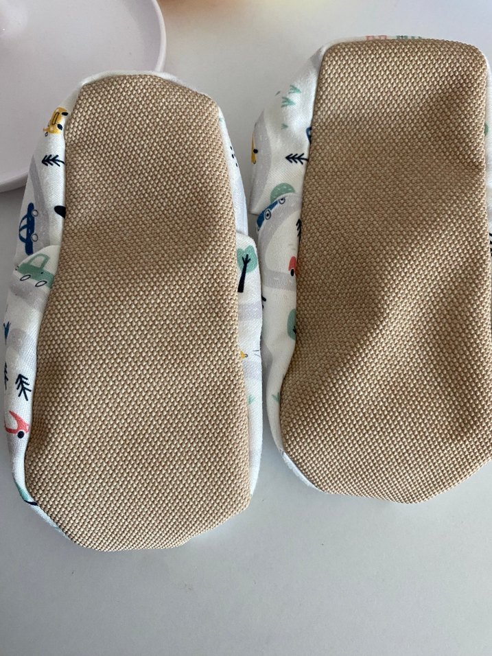 Beyaz Baskılı Bebek Patik - Görsel 4