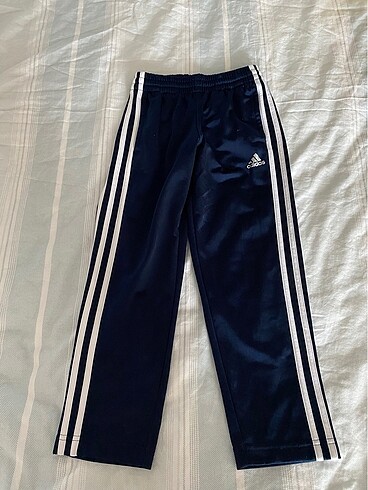 Orjinal Adidas çocuk eşofman altı