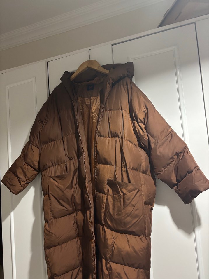 Kahverengi şişme mont - Görsel 3