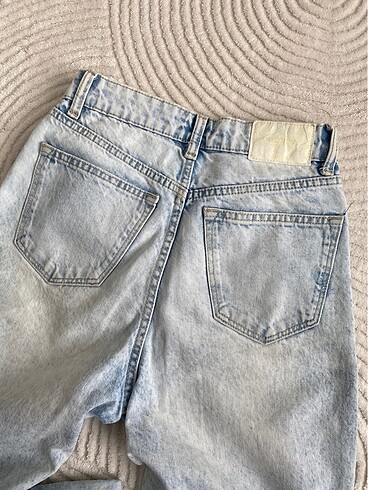 34 Beden BERSHKA jean