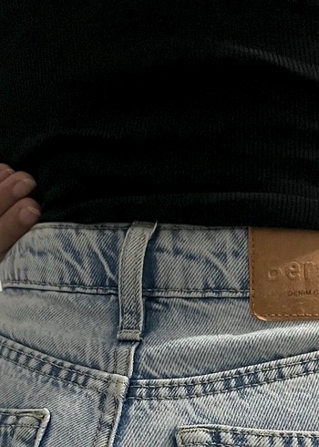 Bershka Mom jean BERSHKA